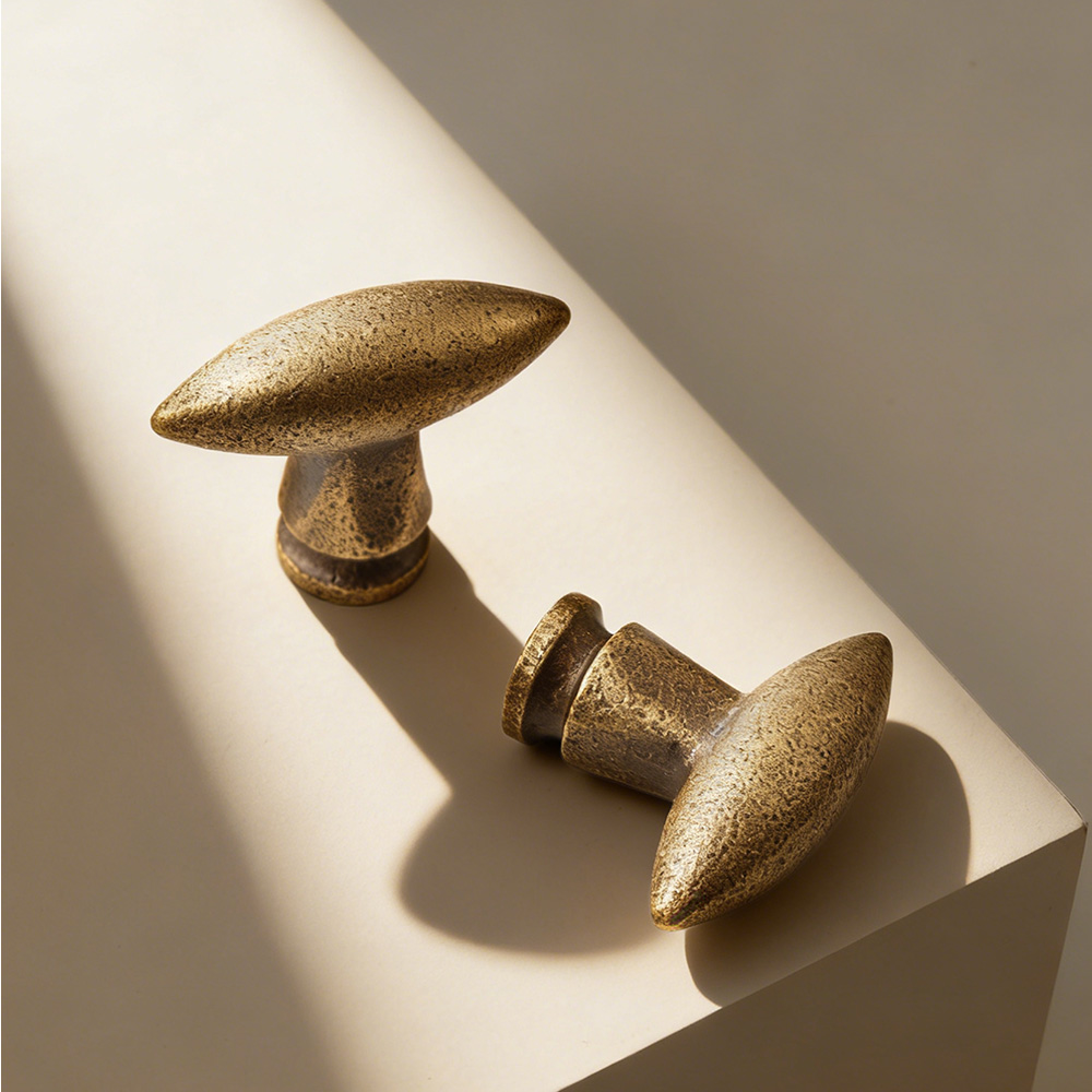 Woodworking Inspiration - Dooroom Solid Brass Furniture Handles CRetro-inspired